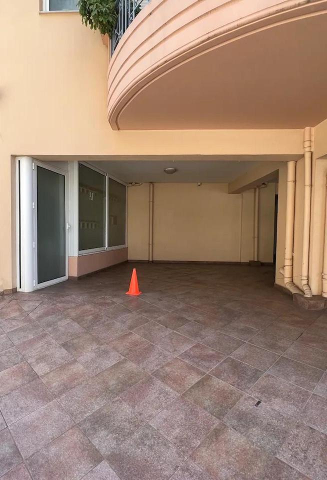 Demi Δσ, B2 Apartment Агринион Екстериор снимка