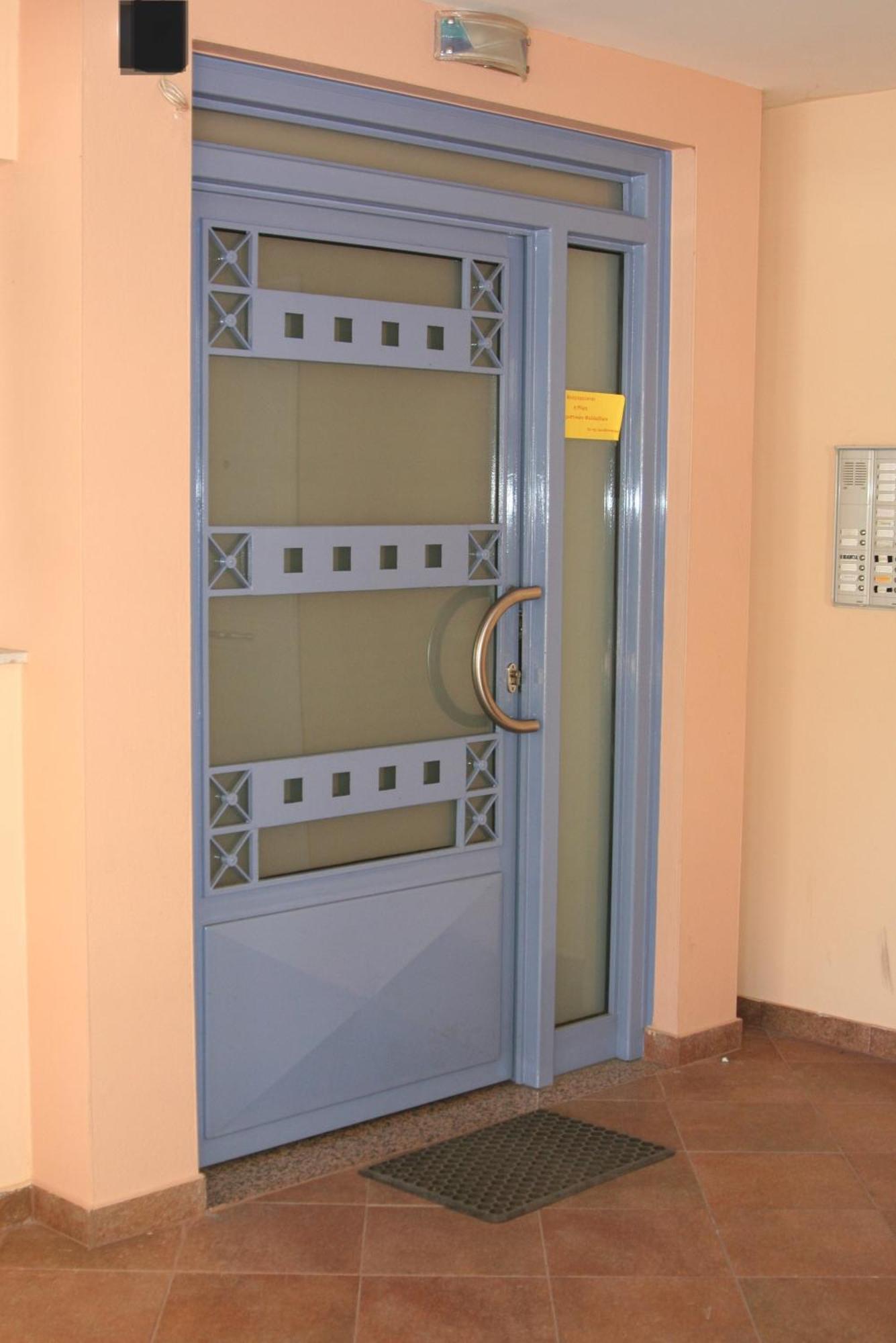 Demi Δσ, B2 Apartment Агринион Екстериор снимка